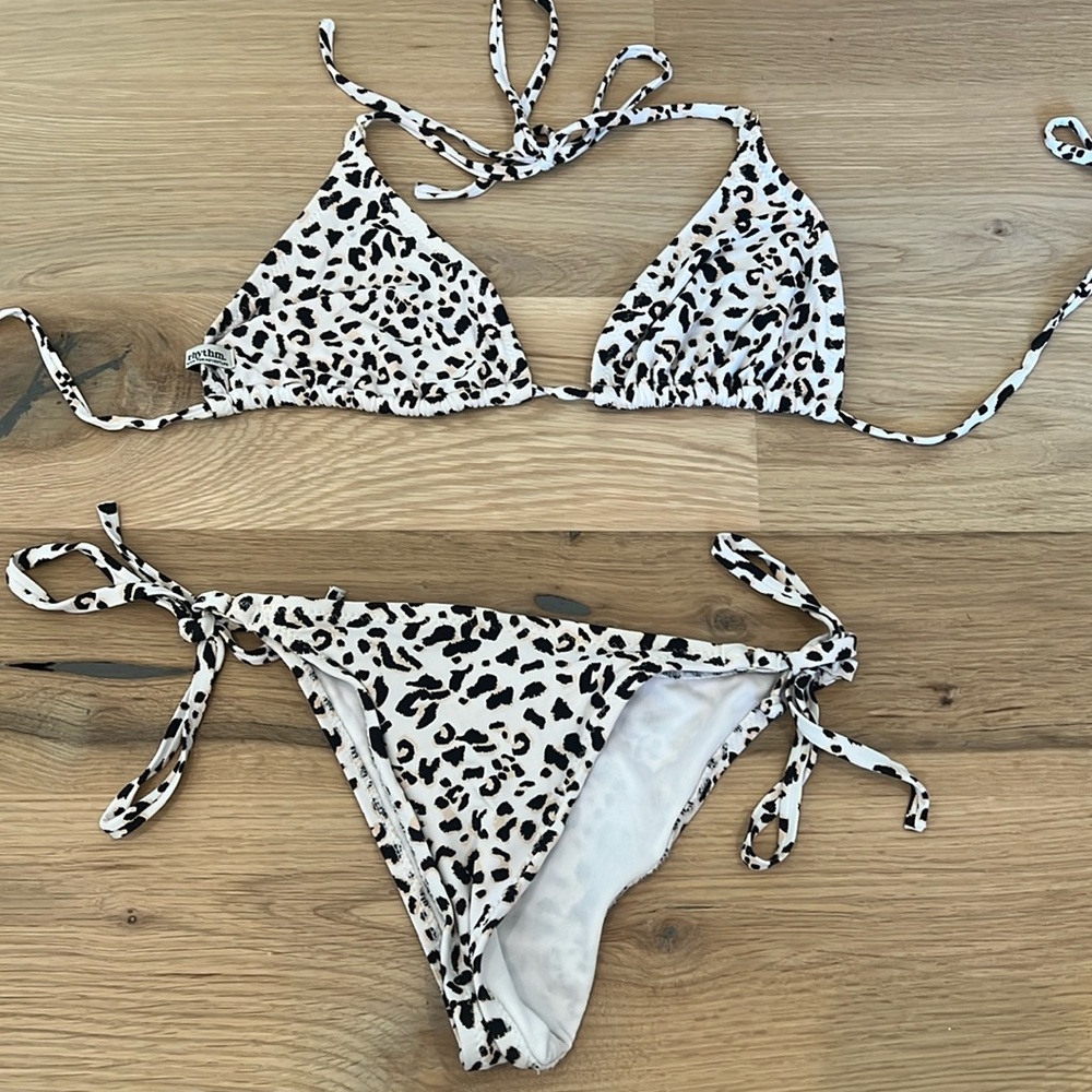 Rhythm bathing suit